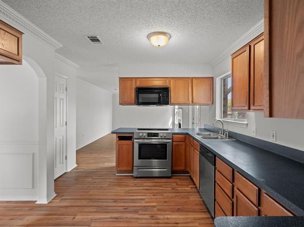 8712  Limestone Drive , Fort Worth Texas 76244