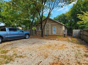 1309  Bridges Street , Denton Texas 76208