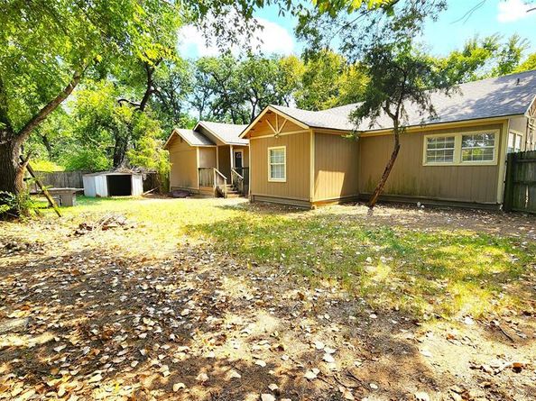 1309  Bridges Street , Denton Texas 76208