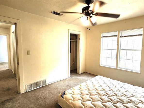 1309  Bridges Street , Denton Texas 76208