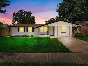 3627  Palm Dr  