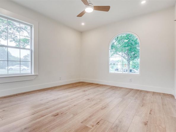 3895  Cortez Drive , Dallas Texas 75220