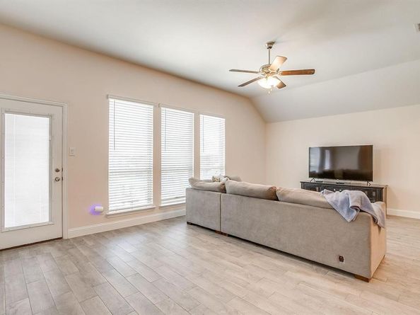 11752  Pistachio Trail , Fort Worth Texas 76108