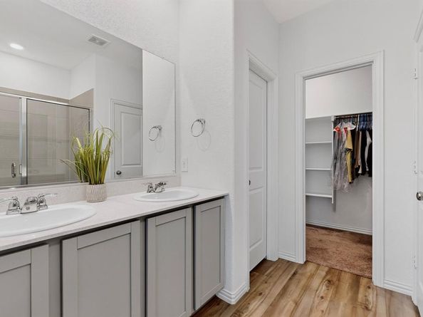 444  Ranchito Pass , Fort Worth Texas 76052