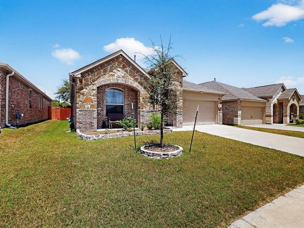 444  Ranchito Pass , Fort Worth Texas 76052