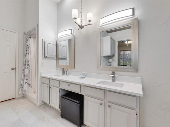 8302  Lake Bend Drive , Rowlett Texas 75088