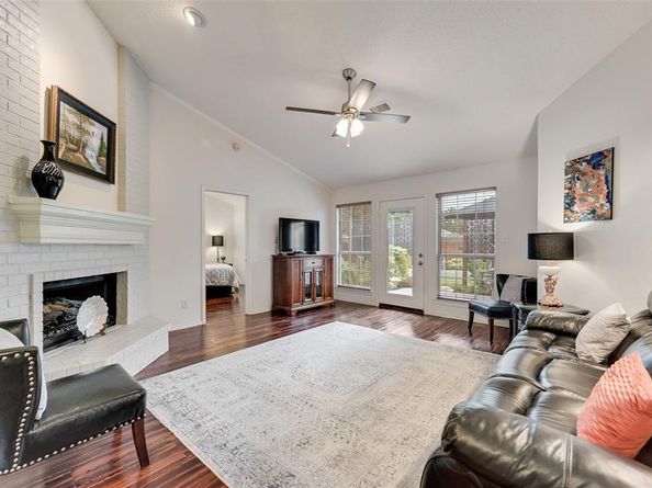 8302  Lake Bend Drive , Rowlett Texas 75088