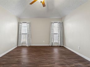 6211  Minuteman Lane , Arlington Texas 76002