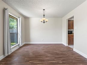 6211  Minuteman Lane , Arlington Texas 76002