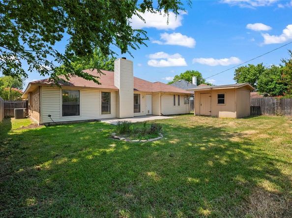 6211  Minuteman Lane , Arlington Texas 76002