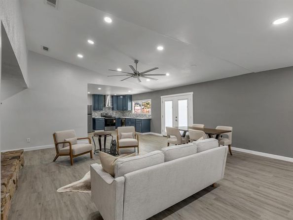 6217  Alta Oaks Drive , Garland Texas 75043