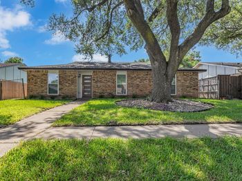 6217  Alta Oaks Drive 