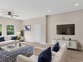 6728  Manitoba Avenue , Dallas Texas 75241
