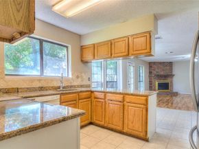 610  Valley Mills Drive , Arlington Texas 76018