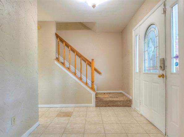 610  Valley Mills Drive , Arlington Texas 76018