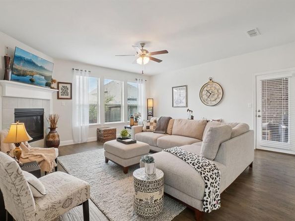 5649  Salt Springs  , Fort Worth Texas 76179
