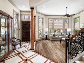 2825  Hood Street , Dallas Texas 75219