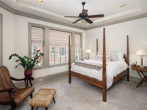 2825  Hood Street , Dallas Texas 75219