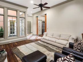 2825  Hood Street , Dallas Texas 75219