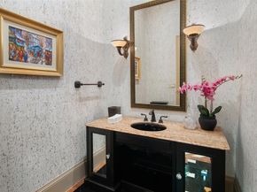 2825  Hood Street , Dallas Texas 75219