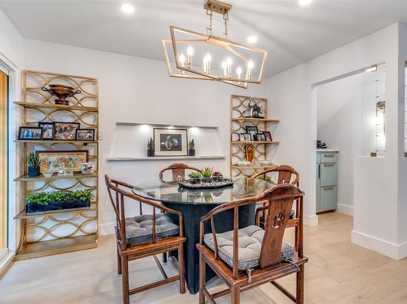 947  Easton Place , Dallas Texas 75218