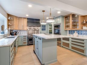 947  Easton Place , Dallas Texas 75218