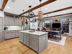 2965  Eric Lane , Farmers Branch Texas 75234