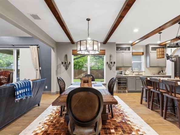 2965  Eric Lane , Farmers Branch Texas 75234