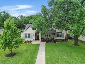 2965  Eric Lane , Farmers Branch Texas 75234