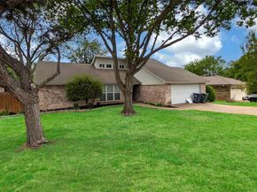 4610  Bellefontaine Court , Arlington Texas 76017