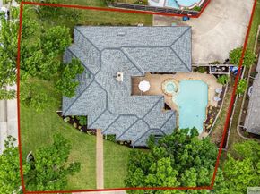 3809  Kelly Boulevard , Carrollton Texas 75007