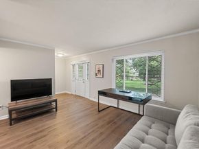 370  Westview Terrace , Arlington Texas 76013