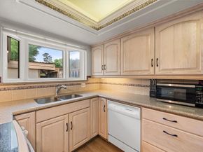 370  Westview Terrace , Arlington Texas 76013