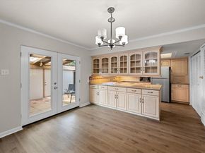 370  Westview Terrace , Arlington Texas 76013