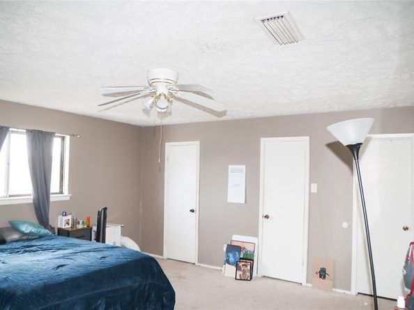 99 W Mountain Creek Drive , Grand Prairie Texas 75052