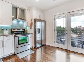 3922  Gilbert Avenue  214, Dallas Texas 75219