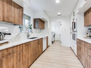 7637  La Risa Drive , Dallas Texas 75248
