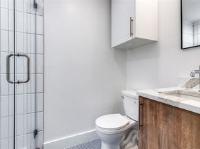 7637  La Risa Drive , Dallas Texas 75248