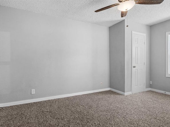 2118  Lee Avenue , Fort Worth Texas 76164