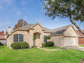 5051  Showdown Lane , Grand Prairie Texas 75052