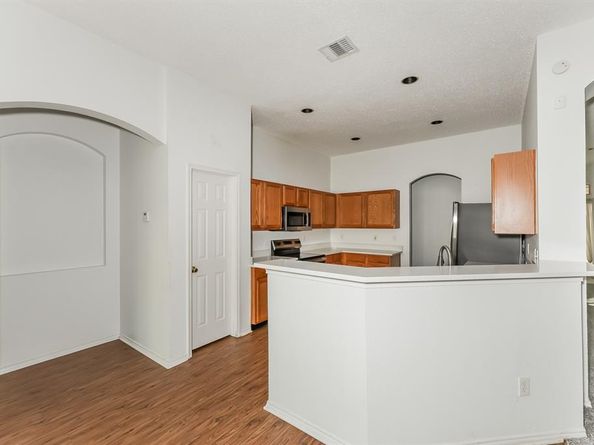 5051  Showdown Lane , Grand Prairie Texas 75052