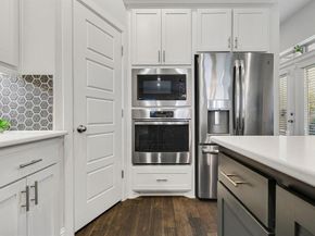 648  Aspen Valley Lane , Dallas Texas 75208