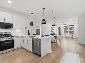 2510  Peabody Avenue , Dallas Texas 75215