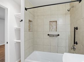 8660  Kingspoint Drive , Dallas Texas 75238