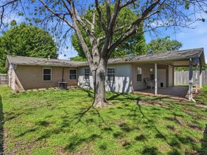 8660  Kingspoint Drive , Dallas Texas 75238