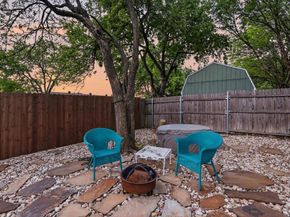 2413  Meadow View , Bedford Texas 76021