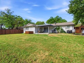 1915  Milam Street , Fort Worth Texas 76112