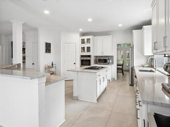 7420  Sugar Maple Drive , Irving Texas 75063