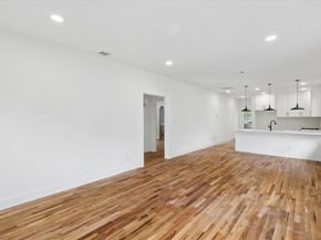2250  Lipscomb Street , Fort Worth Texas 76110