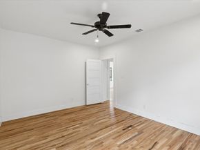 2250  Lipscomb Street , Fort Worth Texas 76110